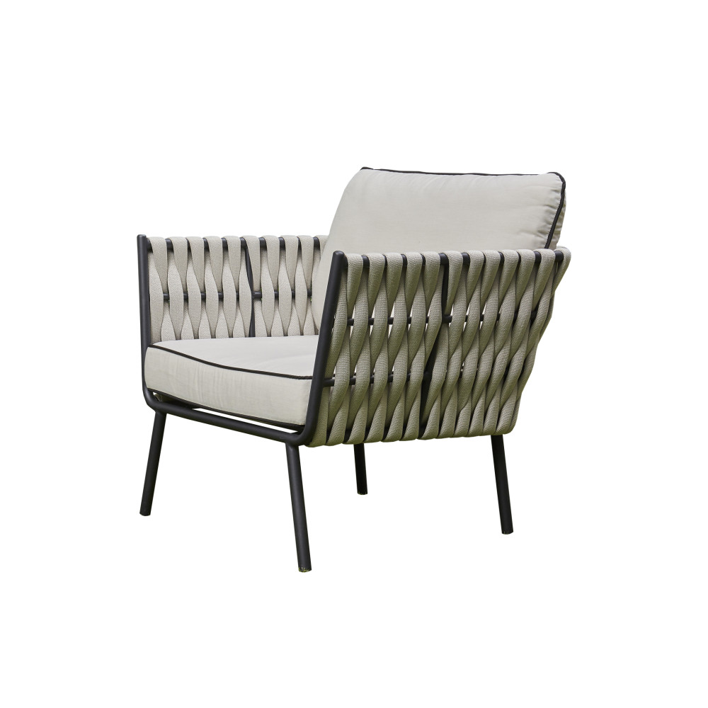Aura Outdoor Lounge Set