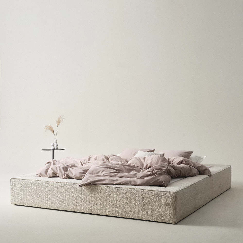 Savoy Bed
